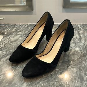 Cole Haan size 11 black suede pumps